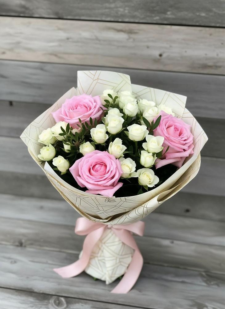 Букет цветов из: Розы в Гелдагане