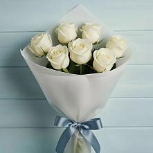 Букет 7 Белых роз Эдлесс Лав в Гелдагане