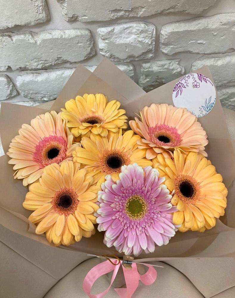 Букет цветов из: Герберы в Гелдагане