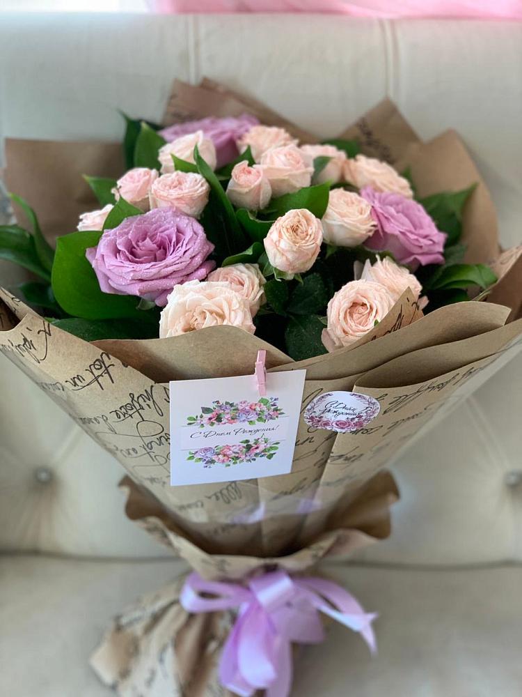 Букет цветов из: Розы в Гелдагане