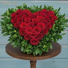 Цветочная композиция из Розы в виде сердца #REPLACE_PRED# Гелдагане