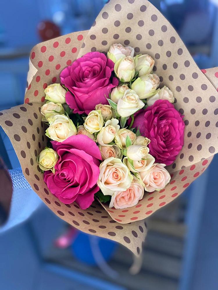 Букет цветов из: Розы в Гелдагане