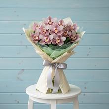 Букет цветов из:  Орхидеи и Розы #REPLACE_PRED# Гелдагане