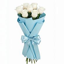 Букет 7 белых роз Проуд в Гелдагане