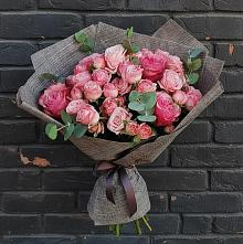 Букет цветов из:  Розы в Гелдагане