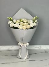 Букет цветов из:  Розы и Лизиантусы #REPLACE_PRED# Гелдагане